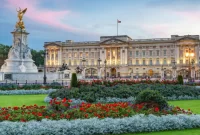 London's Royal Heritage: A Tour of Palaces and Castles