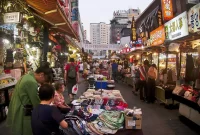 The Vibrant Street Markets of Seoul